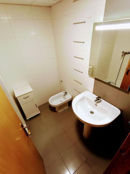 Piso A 200 Metros De La Playa Llegada Autonoma Apartment Алмерия Екстериор снимка