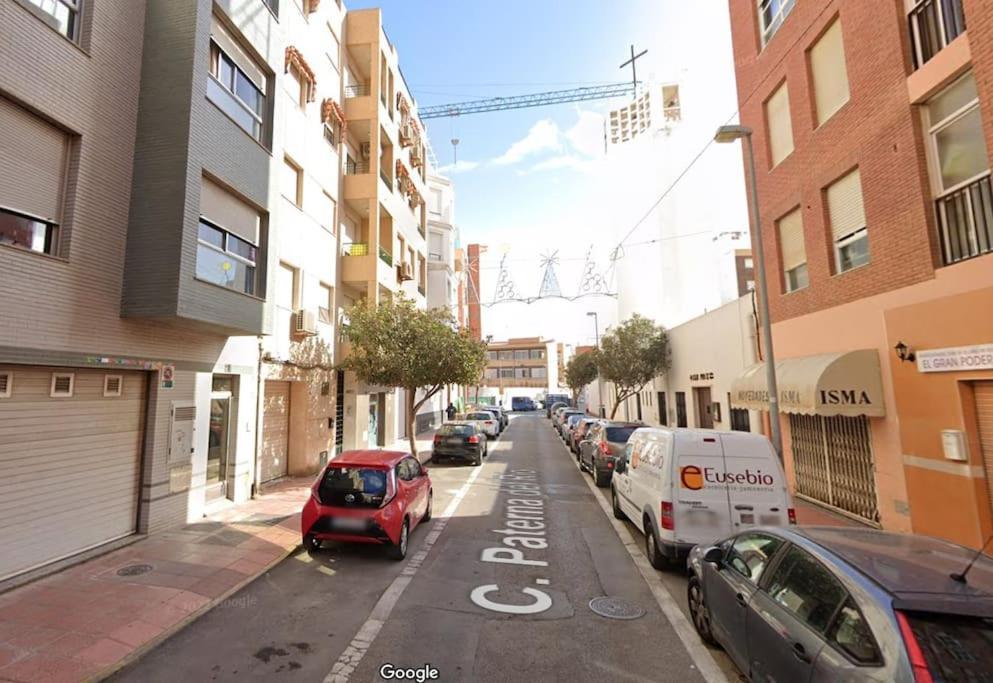 Piso A 200 Metros De La Playa Llegada Autonoma Apartment Алмерия Екстериор снимка